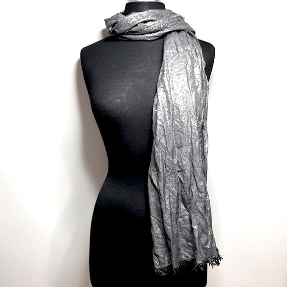 Shimmering gun metal dark silver scarf! Wear as scarf or shawl! - Picture 4 of 5